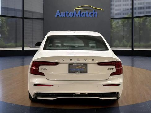 Used 2024 Volvo S60 B5 Plus w/ Climate Package AWD/4WD image 10
