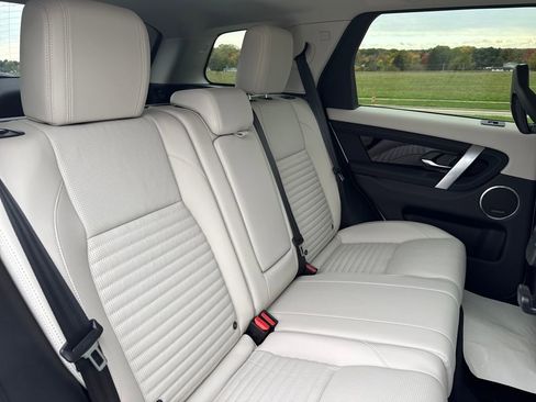 New 2024 Land Rover Discovery Sport S image 16