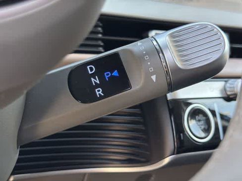 Used 2024 Hyundai Ioniq 5 Limited image 25