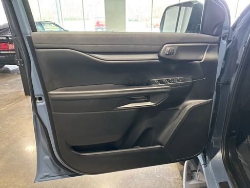 Used 2025 Ford Ranger Raptor AWD/4WD image 9