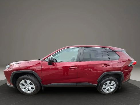 Used 2022 Toyota RAV4 LE AWD/4WD image 8