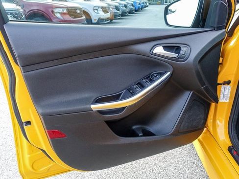 Used 2016 Ford Focus ST image 20
