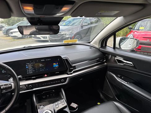 Used 2023 Kia Sportage EX image 36