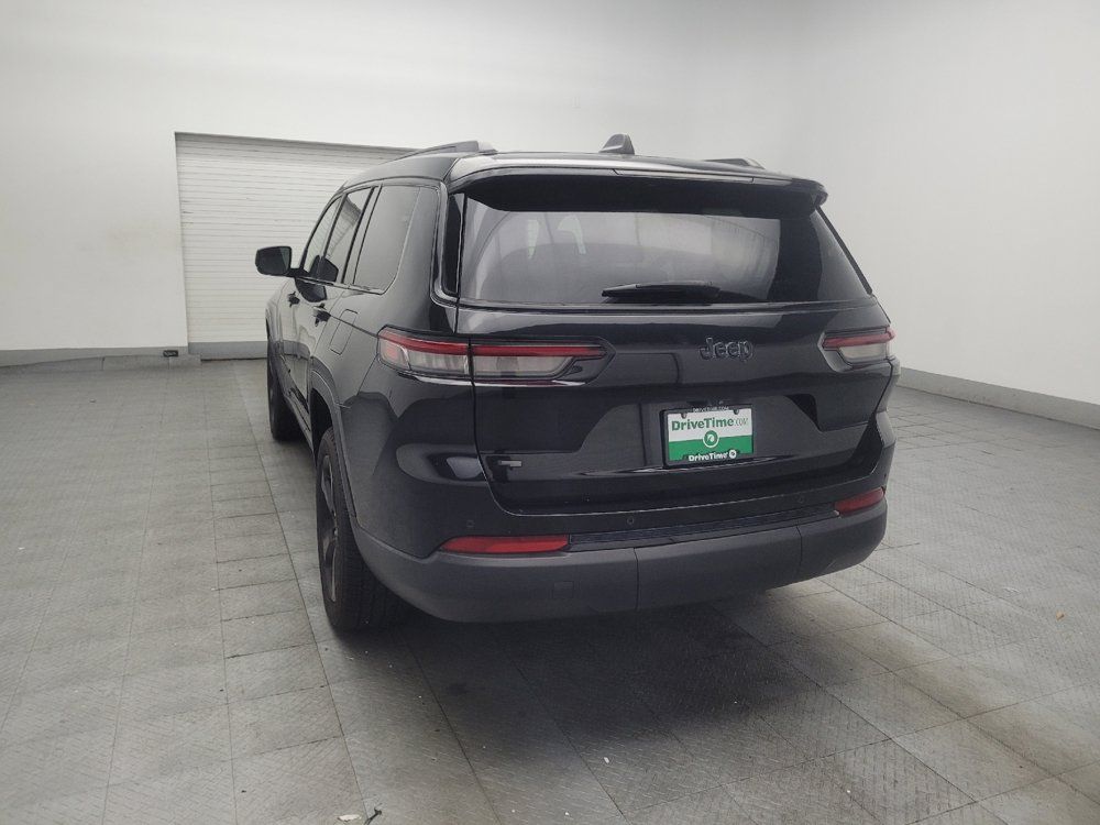Used 2022 Jeep Grand Cherokee L Laredo RWD image 5