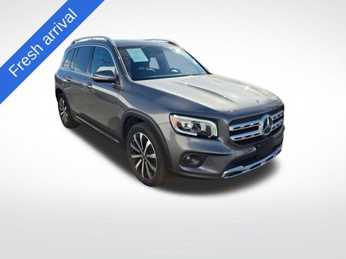 Used 2021 Mercedes-Benz GLB 250 4MATIC image 1