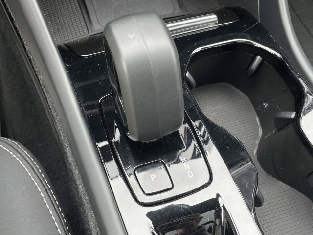 Certified 2023 Volvo XC40 B5 Plus w/ Protection Package Premier AWD/4WD image 19