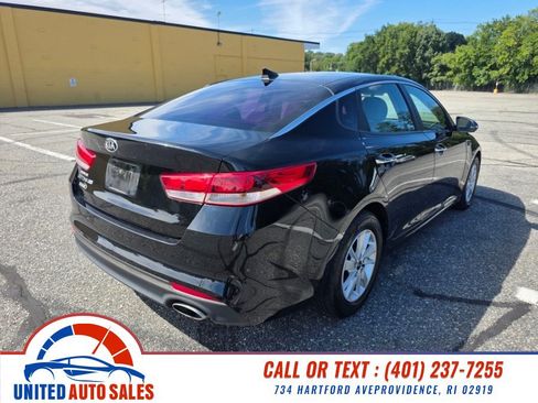 Used 2017 Kia Optima LX FWD image 5