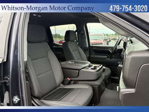 Used 2022 Chevrolet Silverado 1500 LT AWD/4WD image 13