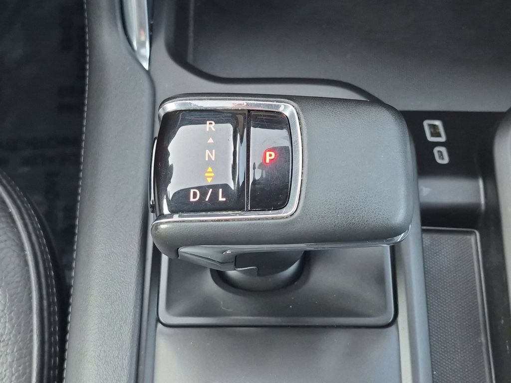 Used 2024 GMC Sierra 1500 Denali AWD/4WD image 27