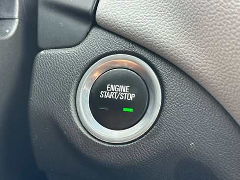 Certified 2024 Chevrolet Equinox LT image 21