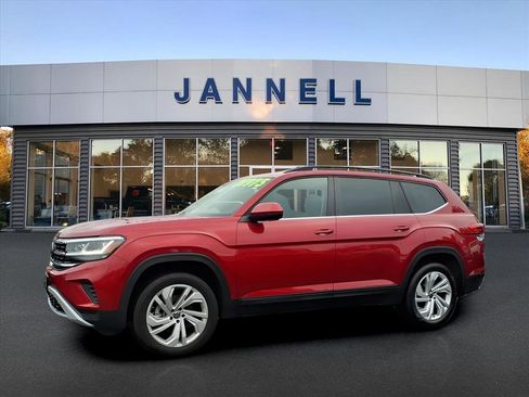 Used 2023 Volkswagen Atlas SE image 8