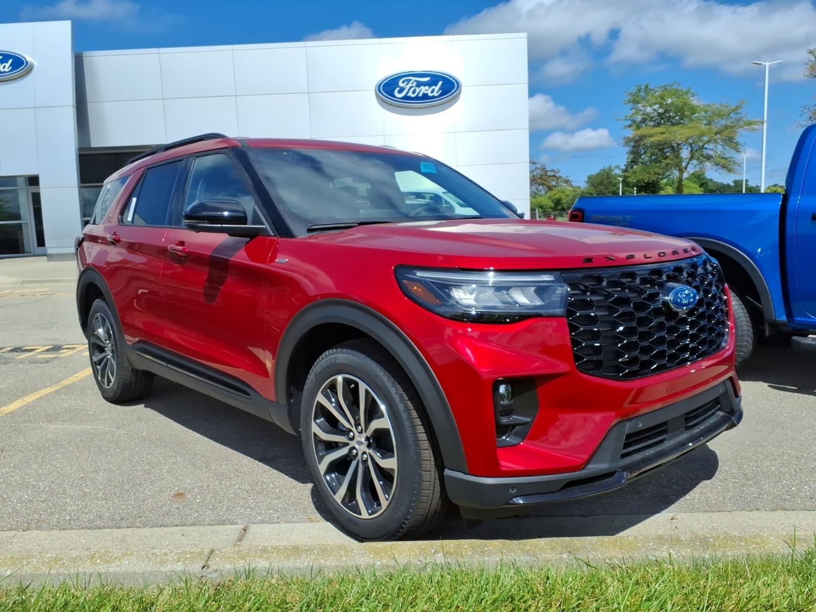 New 2026 Ford Explorer ST-Line AWD/4WD image 3