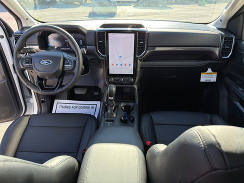 New 2025 Ford Ranger Lariat w/ Black Appearance Package AWD/4WD image 16
