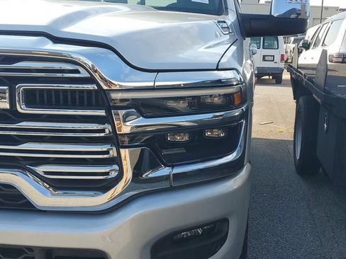 Certified 2026 RAM 2500 Laramie AWD/4WD image 3