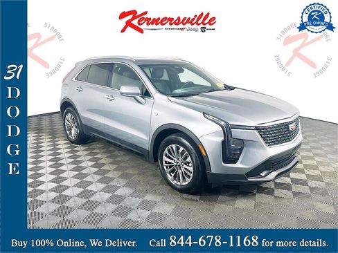 Used 2024 Cadillac XT4 Premium Luxury image 1