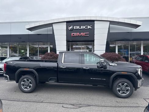 New 2025 GMC Sierra 2500 SLT image 31