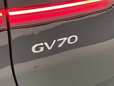 New 2026 Genesis GV70 2.5T Sport Prestige image 7