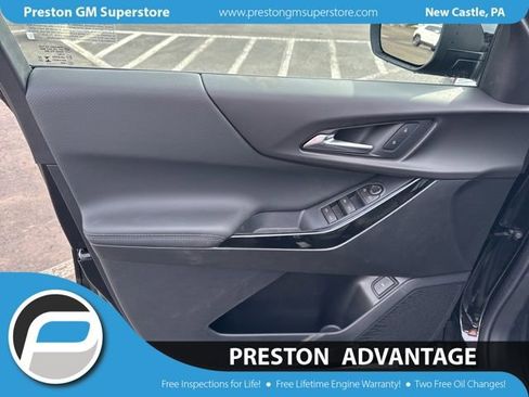 New 2026 Chevrolet Equinox LT w/ Convenience Package II AWD/4WD image 13