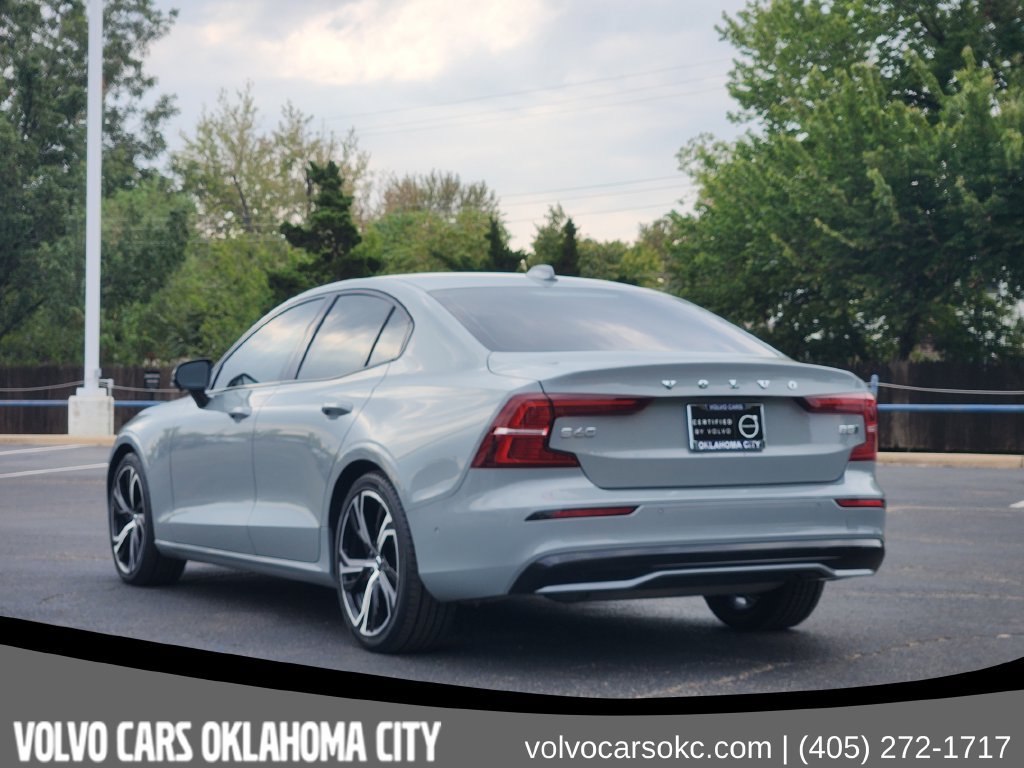 Certified 2024 Volvo S60 B5 Plus AWD/4WD image 5