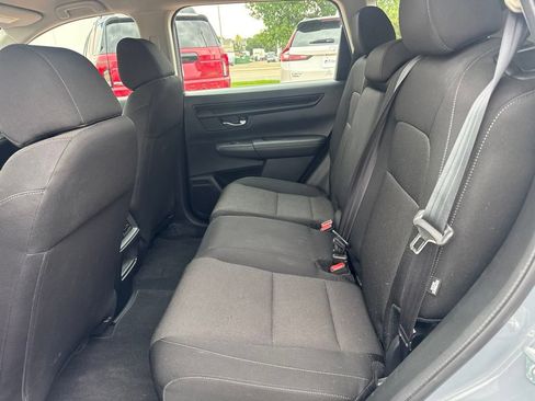 Used 2023 Honda CR-V LX image 14