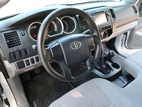 Used 2013 Toyota Tacoma 2WD Regular Cab image 25