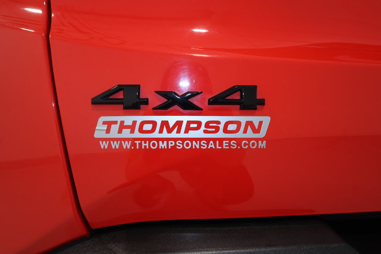 Used 2023 Jeep Renegade Latitude AWD/4WD image 35