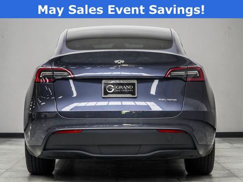 Used 2023 Tesla Model Y Long Range AWD/4WD image 11