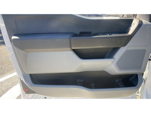 Used 2023 Ford F350 XL image 8