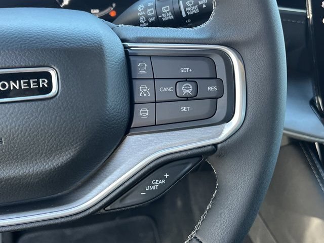 New 2026 Jeep Grand Wagoneer Limited AWD/4WD image 23