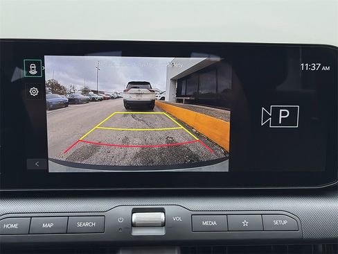 New 2025 Kia K4 LXS image 18