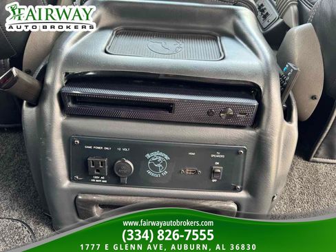 Used 2021 Chevrolet Express 2500 w/ Enhanced Convenience Package RWD image 24