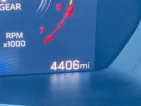 Used 2024 Chevrolet Colorado Trail Boss w/ Advanced Trailering Package image 12