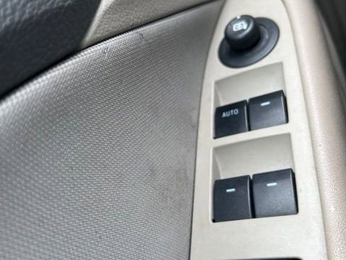 Used 2011 Ford Fusion SE w/ 202A Rapid Spec Order Code FWD image 21