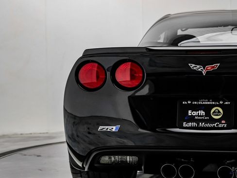 Used 2010 Chevrolet Corvette ZR1 w/ Preferred Equipment Group image 15