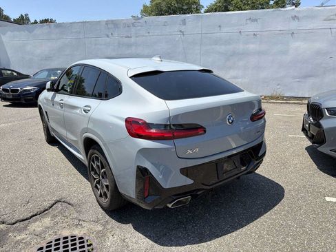 Used 2024 BMW X4 xDrive30i w/ M Sport Package AWD/4WD image 4