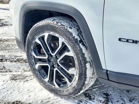 Certified 2023 Jeep Compass Limited image 32