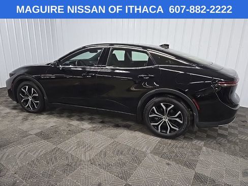Used 2024 Toyota Crown AWD/4WD image 4