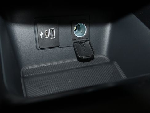 New 2026 Ford Explorer Active image 16