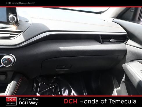 Used 2020 Nissan Altima 2.5 SR FWD image 14