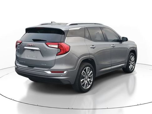 Certified 2023 GMC Terrain Denali w/ Denali Premium Package AWD/4WD image 4