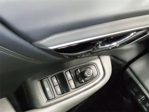 Certified 2025 Subaru Outback Onyx Edition image 23