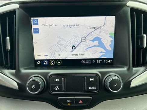Used 2024 GMC Terrain SLT w/ Infotainment Package II AWD/4WD image 26