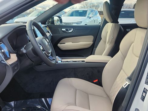 New 2026 Volvo XC60 B5 Plus w/ Climate Package image 7