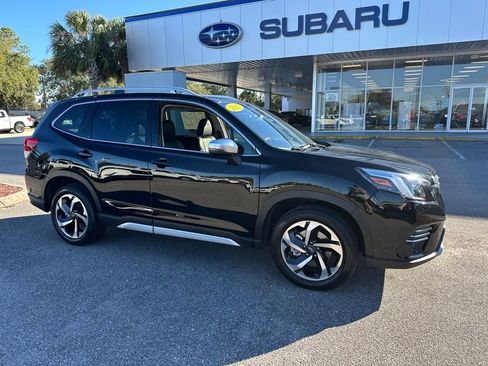 Used 2023 Subaru Forester Touring image 1