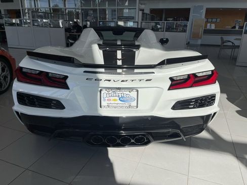 Used 2024 Chevrolet Corvette Z06 w/ Battery Protection Package image 8