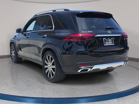 Used 2025 Mercedes-Benz GLE 350 4MATIC image 8