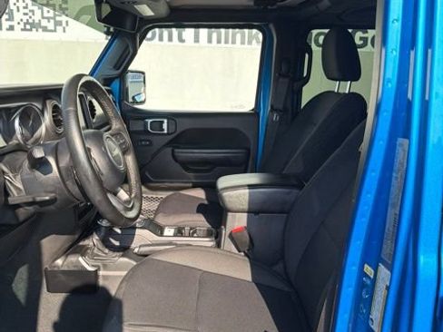 Used 2022 Jeep Wrangler Unlimited Sport AWD/4WD image 16