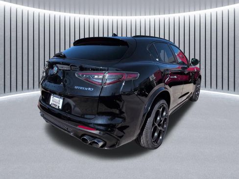 Used 2024 Alfa Romeo Stelvio Quadrifoglio AWD/4WD image 7