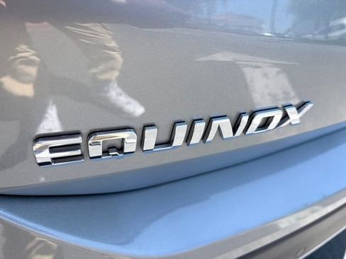 Used 2023 Chevrolet Equinox LT FWD image 24