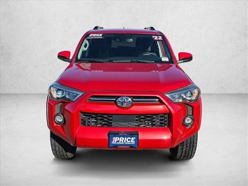 Used 2022 Toyota 4Runner SR5 image 2